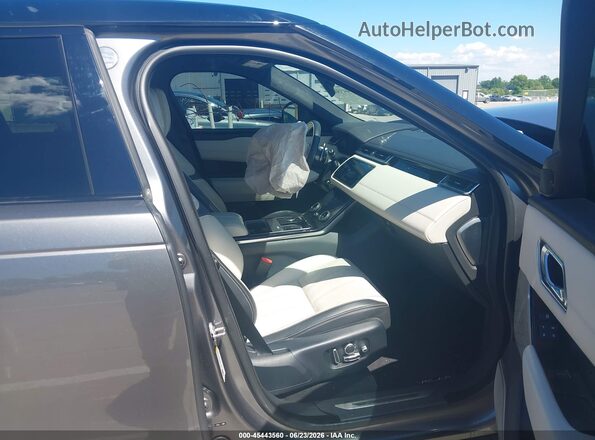 SALYM2RV8JA706137 2018 LAND ROVER RANGE ROVER VELAR Gray Вид салону спереду