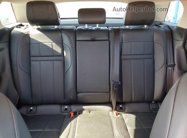SALZJ2FX5MH126620 2021 LAND ROVER RANGE White Rear seats view