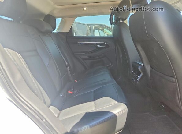 SALZP2FX5LH031794 2020 LAND ROVER RANGE White Rear seats view