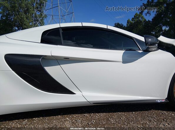 SBM11FAA3GW006112 2016 MCLAREN 650S White სალონის 360-გრადუსიანი ხედი
