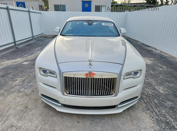 SCA665C5XHUX86771 2017 ROLLS-ROYCE WRAITH Белый Вид спереди