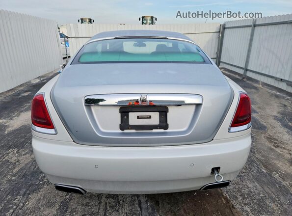 SCA665C5XHUX86771 2017 ROLLS-ROYCE WRAITH Белый Вид сзади