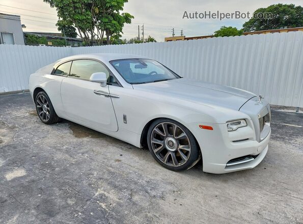 SCA665C5XHUX86771 2017 ROLLS-ROYCE WRAITH Белый Передняя правая четверть