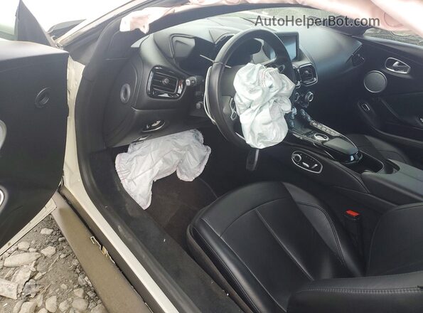 SCFSMGAW4KGN02689 2019 ASTON MARTIN VANTAGE White Առջևի վահանակի տեսք