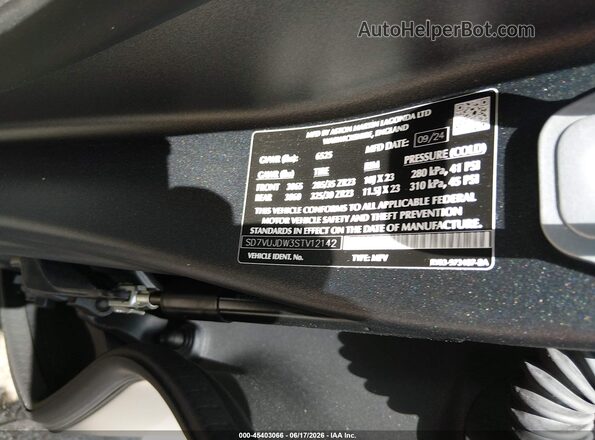 SD7VUJDW3STV12142 2025 ASTON MARTIN DBX Серый Вид подкапотного пространства