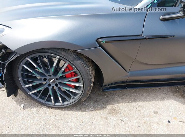 SD7VUJDW3STV12142 2025 ASTON MARTIN DBX Серый 