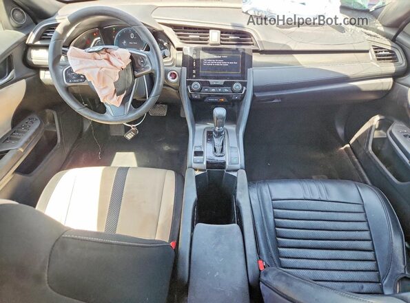 SHHFK7H5XJU219482 2018 HONDA CIVIC Черный Вид панели приборов