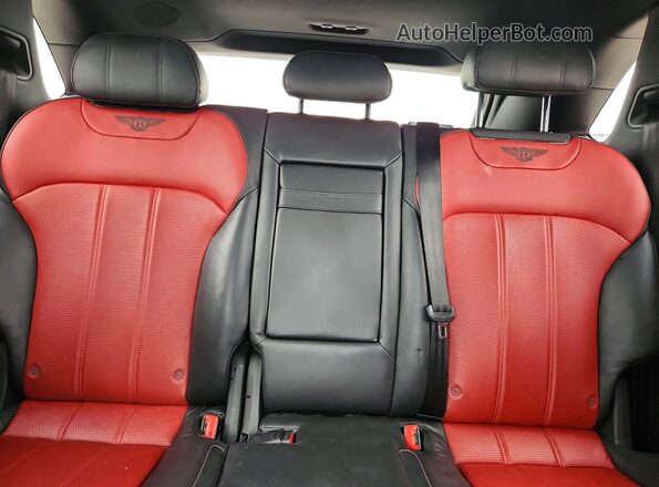 SJAAC2ZV0JC018473 2018 BENTLEY BENTAYGA White Vista de los asientos traseros