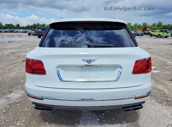 SJAAC2ZV0JC018473 2018 BENTLEY BENTAYGA White Vista trasera