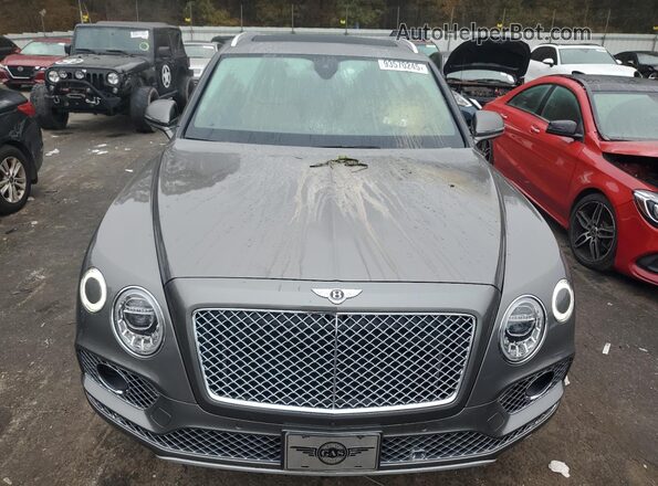SJAAC4ZV3JC017765 2018 BENTLEY BENTAYGA Gray Front view