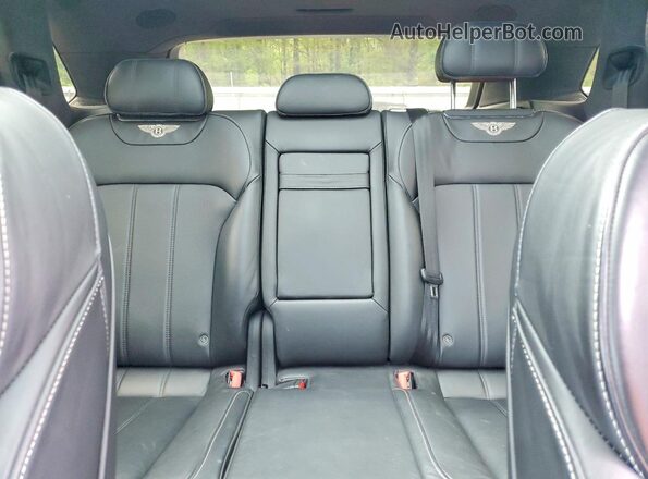 SJAAM2ZV1KC026743 2019 BENTLEY BENTAYGA Black Вид задніх сидінь