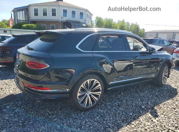 SJAAT2ZV0RC027976 2024 BENTLEY BENTAYGA Черный Задняя правая четверть