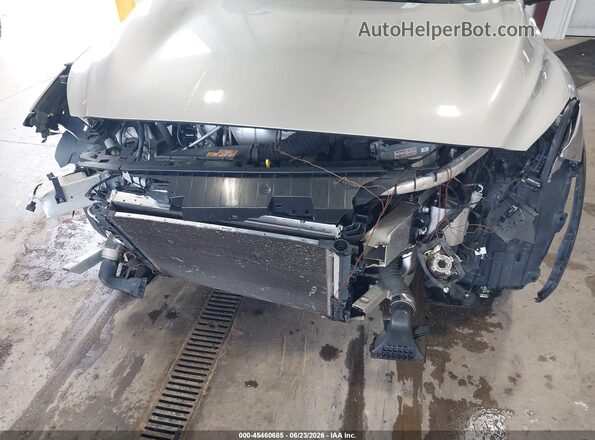 SJKCH5CP2HA033404 2017 INFINITI QX30 Gold Դիմացի տեսք