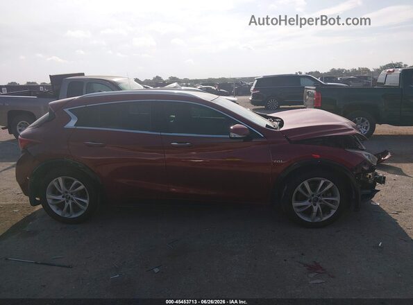 SJKCH5CP3JA004967 2018 INFINITI QX30 Red Սարքավորումների վահանակի տեսք