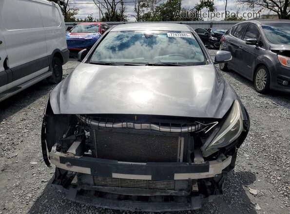 SJKCH5CP5JA005246 2018 INFINITI QX30 Gray Widok z przodu