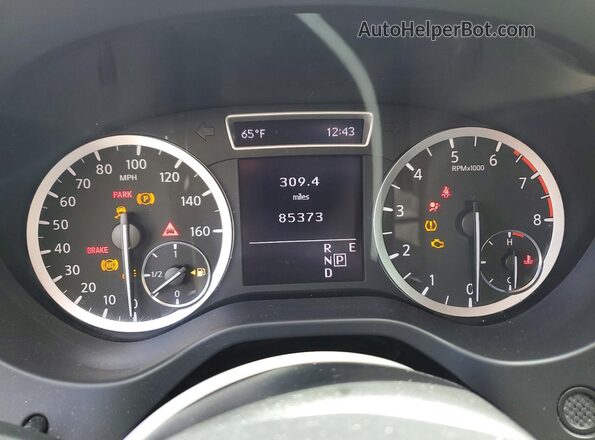 SJKCH5CP6KA007590 2019 INFINITI QX30 Красный Вид щитка приборов