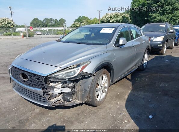 SJKCH5CP7HA033320 2017 INFINITI QX30 Серебряный Передняя левая четверть