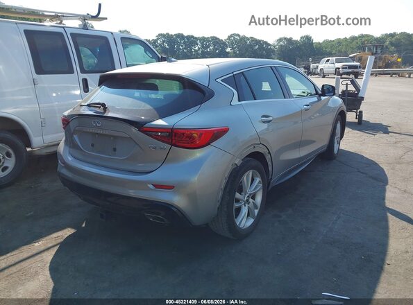 SJKCH5CP7HA033320 2017 INFINITI QX30 Серебряный Задняя правая четверть
