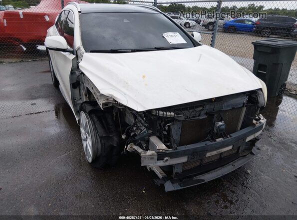SJKCH5CP8JA045398 2018 INFINITI QX30 White Вид спереду