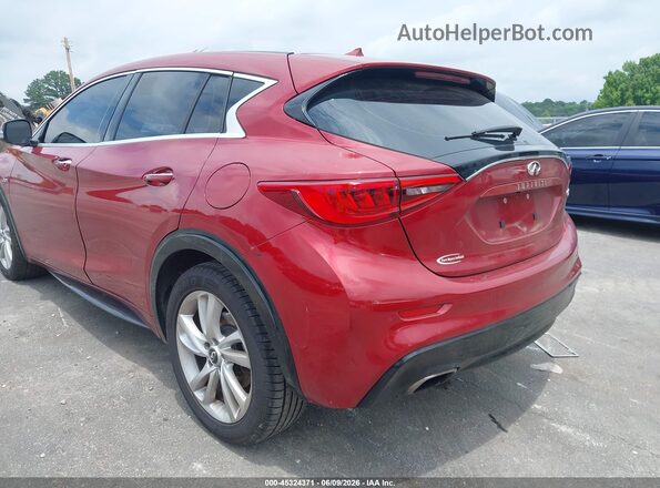 SJKCH5CPXHA033358 2017 INFINITI QX30 Red 