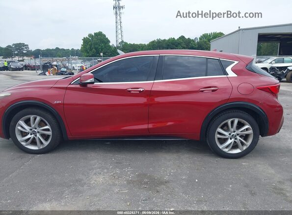 SJKCH5CPXHA033358 2017 INFINITI QX30 Red 