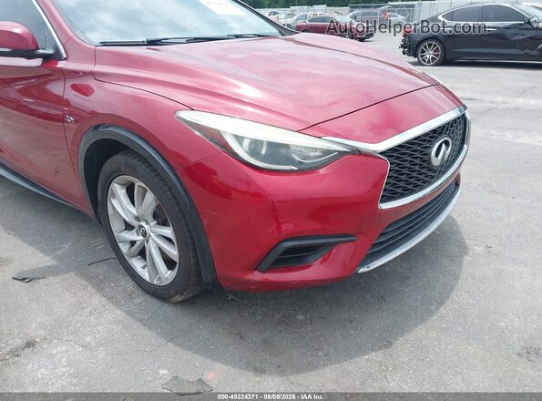 SJKCH5CPXHA033358 2017 INFINITI QX30 Red 