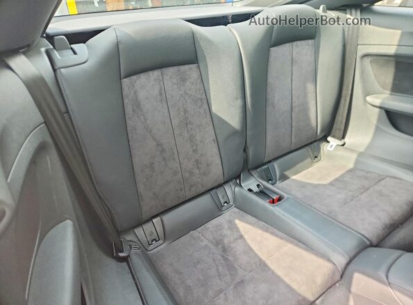 TRUAEAFV5K1002988 2019 AUDI TT White Rear seats view