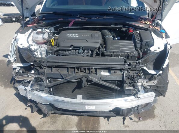TRUAEAFVXN1001341 2022 AUDI TT Белый Вид сзади