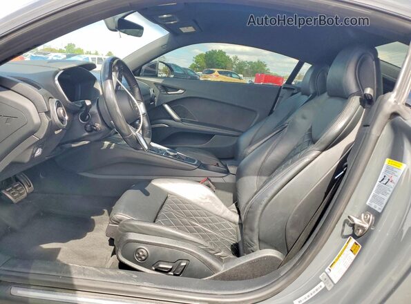 TRUC5AFV8H1010214 2017 AUDI TT Gray წინა სალონის ხედი