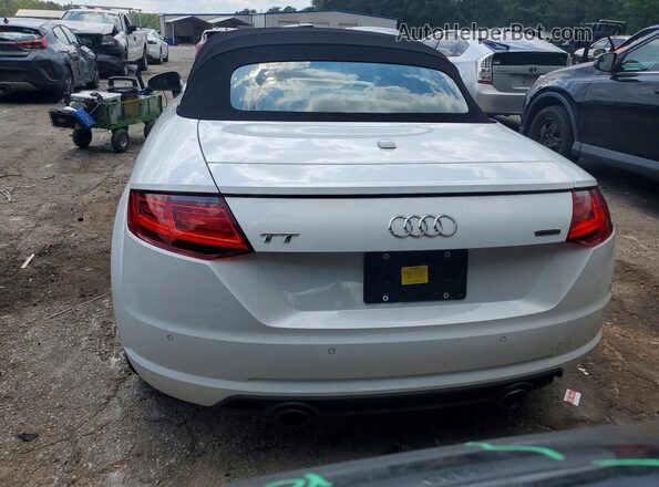 TRUT5CFV2J1002675 2018 AUDI TT White უკანა ხედი