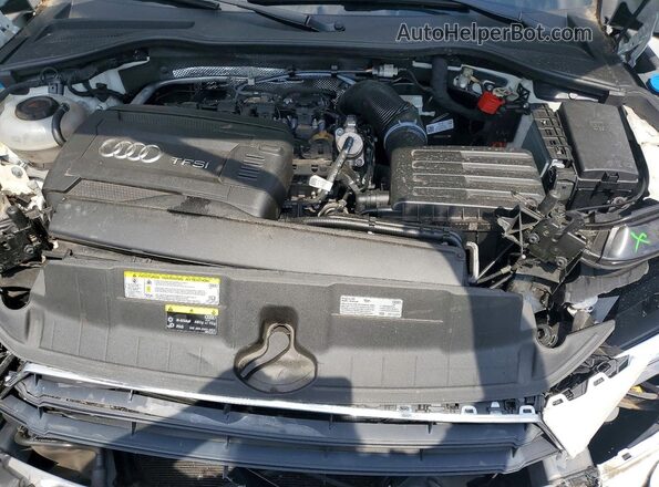 TRUT5CFV2J1002675 2018 AUDI TT White უკანა სალონის ხედი