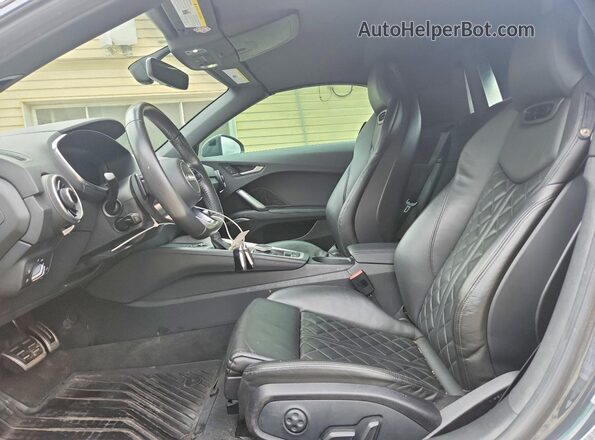 TRUT5CFV4G1017185 2016 AUDI TT Gray Սալոնի դիմացի տեսք