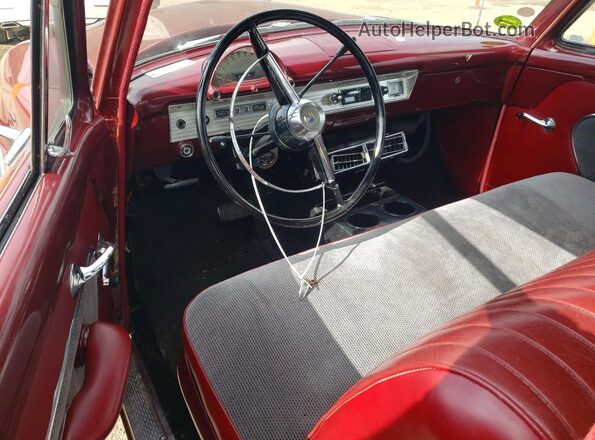 U4DG161634 1954 FORD UK Бордовый Вид панели приборов