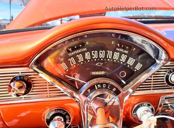 VC56T153567 1956 CHEVROLET B-SERIES Двухцветный 