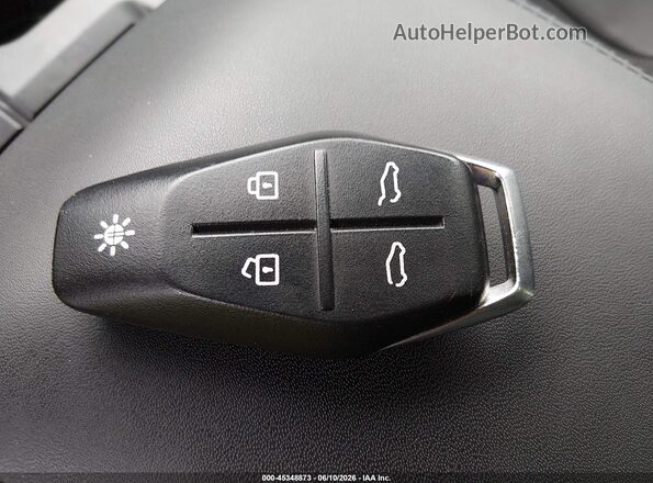 VCF1ZBU26PG005609 2023 FISKER OCEAN Синий Вид панели приборов