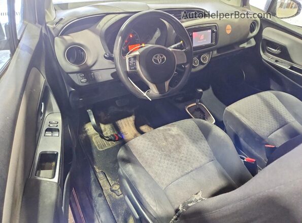 VNKJTUD39GA060619 2016 TOYOTA YARIS Charcoal წინა პანელის ხედი