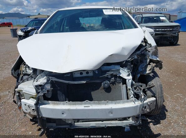 VNKJTUD3XGA058491 2016 TOYOTA YARIS White უკანა სალონის ხედი