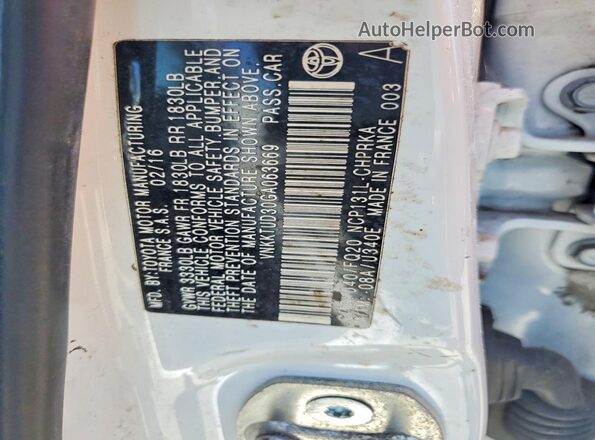 VNKKTUD30GA063669 2016 TOYOTA YARIS Белый Вид подкапотного пространства