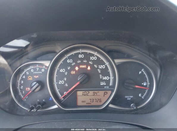 VNKKTUD30HA082580 2017 TOYOTA YARIS Gray Vista de los asientos traseros