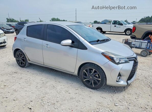 VNKKTUD31GA066726 2016 TOYOTA YARIS Silver Front right