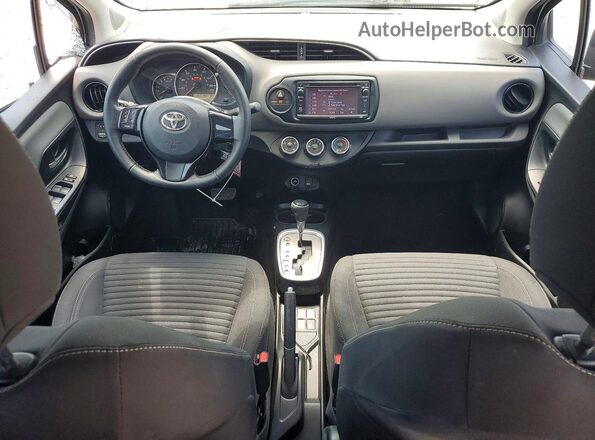 VNKKTUD31GA066726 2016 TOYOTA YARIS Silver Dashboard view