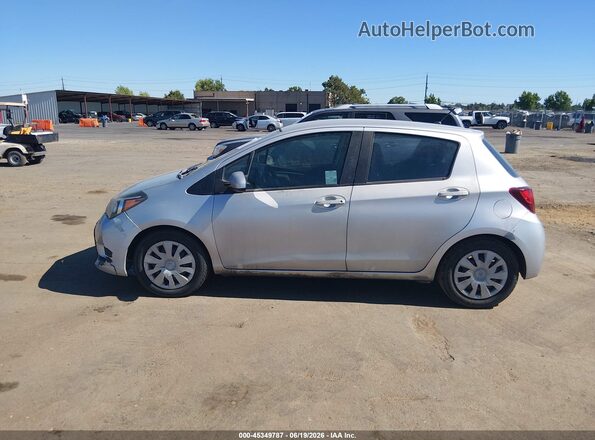VNKKTUD36HA080655 2017 TOYOTA YARIS Silver Vista interior de 360 grados
