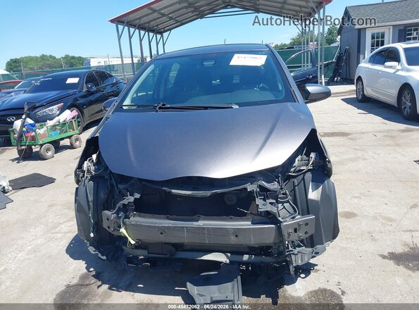 VNKKTUD38HA072802 2017 TOYOTA YARIS Gray Widok wnętrza z tyłu