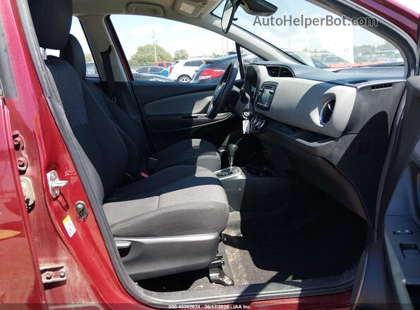 VNKKTUD38HA082987 2017 TOYOTA YARIS Red Սալոնի դիմացի տեսք