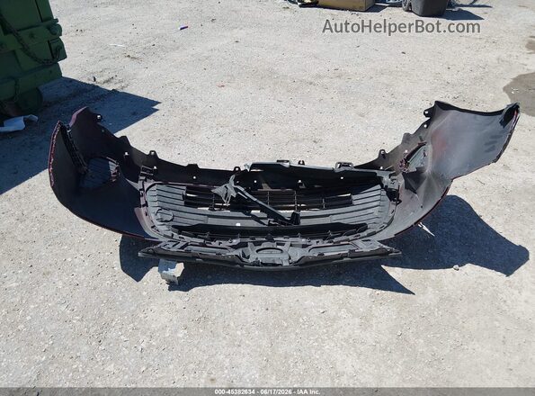 VNKKTUD38HA082987 2017 TOYOTA YARIS Red Սարքավորումների վահանակի տեսք