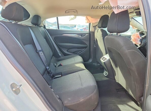 W04GL6SX3L1007262 2020 BUICK REGAL White Widok tylnych siedzeń