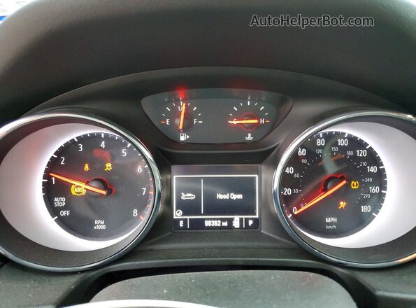 W04GL6SX4J1108839 2018 BUICK REGAL Белый Вид щитка приборов