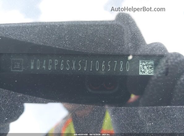 W04GP6SX5J1065780 2018 BUICK REGAL Белый Вид подкапотного пространства