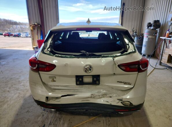 W04GU8SX5K1017380 2019 BUICK REGAL Белый Вид сзади