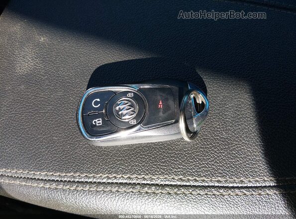 W04GU8SX6J1096637 2018 BUICK REGAL Gray Vista del salpicadero